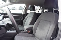 VW Golf VIII Variant 2.0 TDI Life