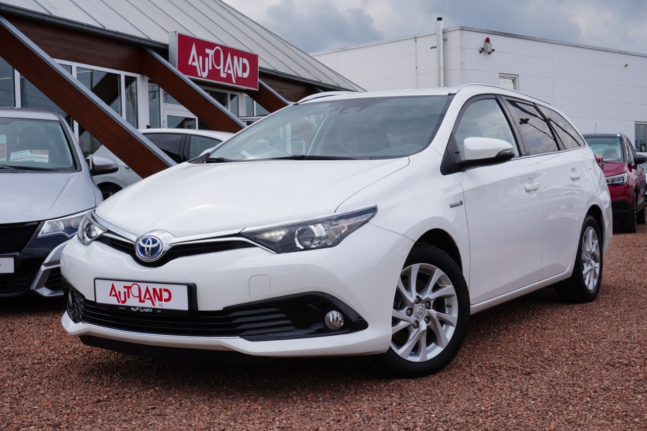 Toyota Auris Touring Sports 1.8 (Hybrid)