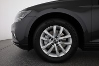VW Passat Variant 1.5 TSI DSG Business