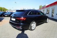 Audi A4 Quattro 40 TDI quattro S-Tronic S-Line