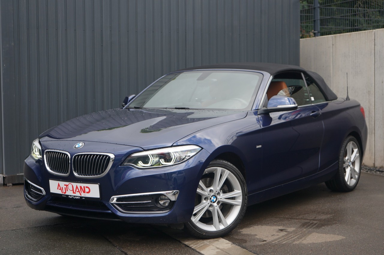 BMW 220 i Luxury Line