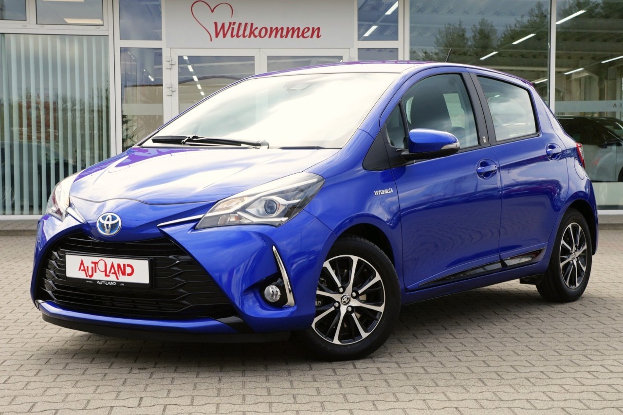 Toyota Yaris 1.5 Hybrid Basis