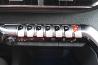 Peugeot 3008 1.5 Blue-HDi Crossway