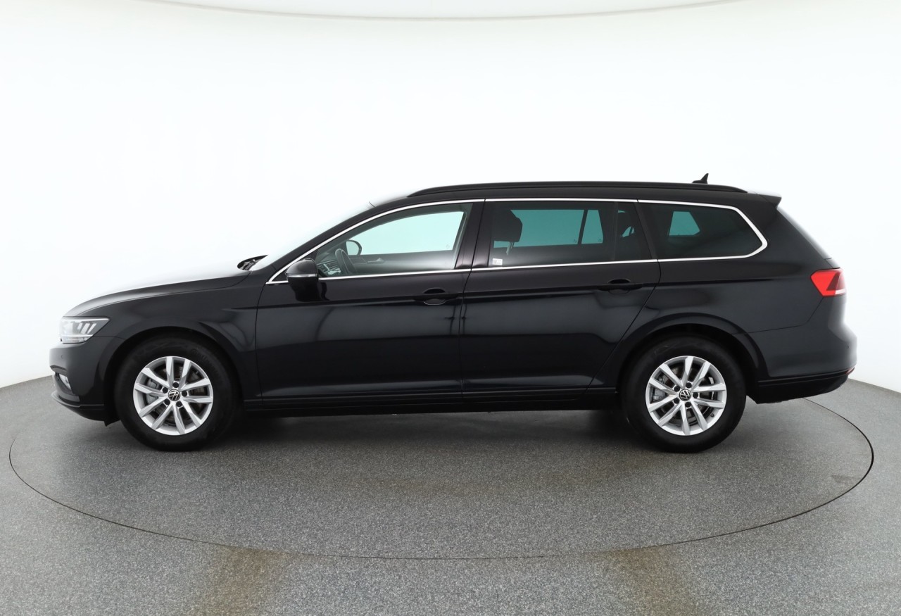 VW Passat Variant 1.5 TSI DSG Business