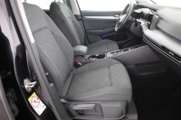 VW Golf VIII Variant 1.5 eTSI DSG Life