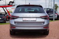 Skoda Superb Combi 2.0 TDI Premium Edition