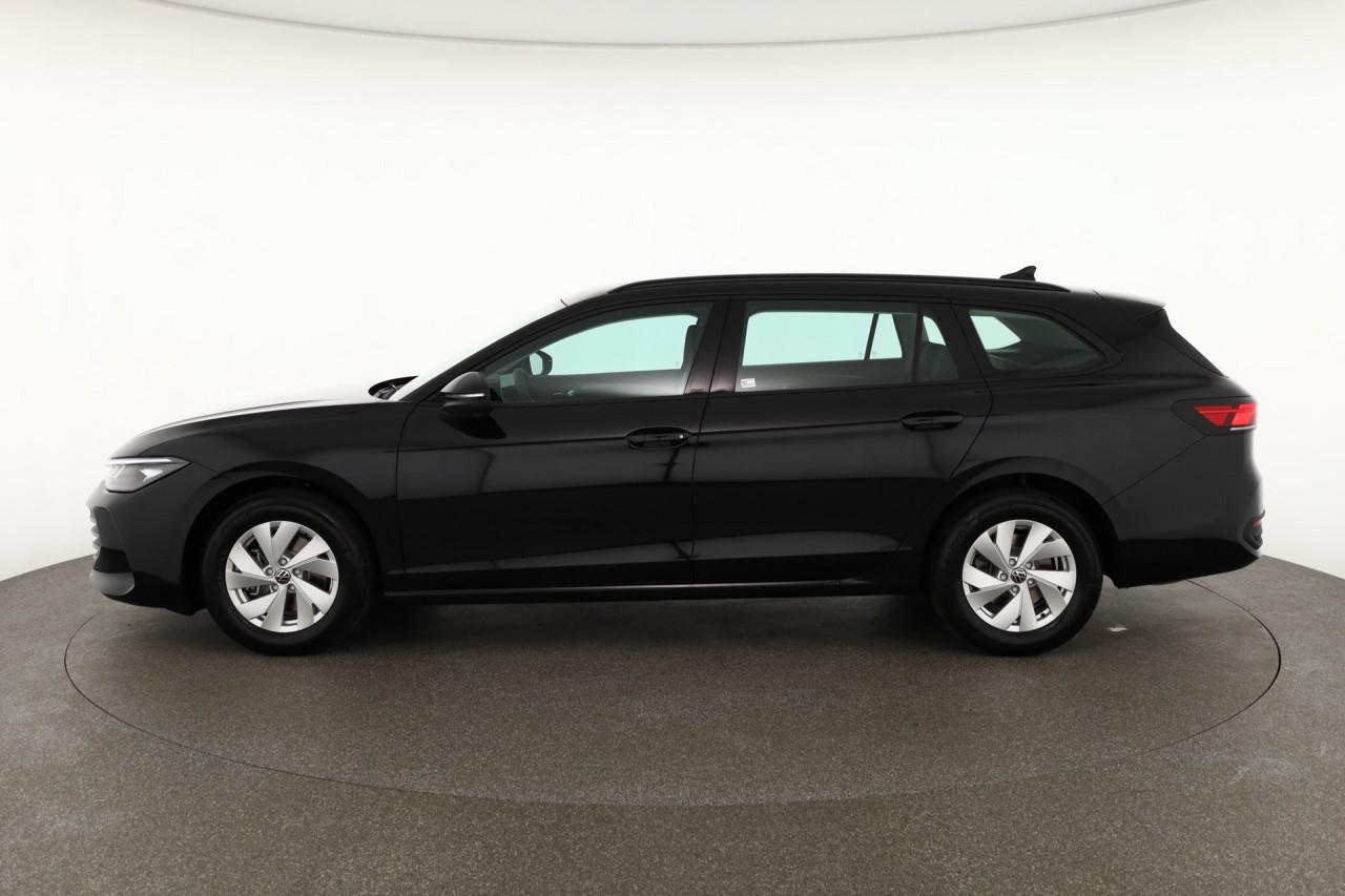 VW Passat Variant 1.5 eTSI DSG