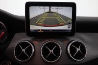 Mercedes-Benz CLA 200 Shooting Brake AMG Line