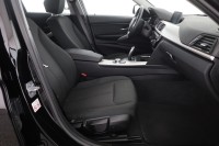 BMW 318 i Touring Aut. Advantage