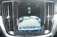 Volvo V60 Kombi 2.0 M-Hybrid Plus Dark