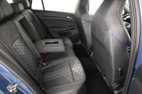 VW Golf VIII Variant 1.5 eTSI R-Line DSG