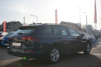 VW Golf VIII Variant 1.5 TSI Life