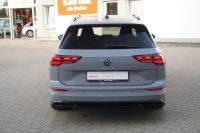 VW Golf VIII Variant 2.0 TDI R-Line DSG