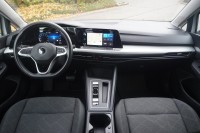 VW Golf VIII Variant eTSI DSG