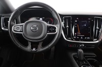 Volvo V60 T8 TwinEngine R-Design AWD
