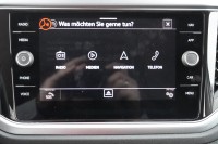 VW T-Roc 1.5 16V TSI Active Standhzg.