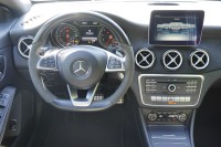 Mercedes-Benz CLA 220 4Matic AMG Line