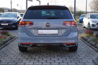 VW Passat Variant 2.0 TDI R-Line Matrix