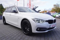 BMW 320 320d Touring xDrive Sport Line