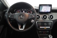 Mercedes-Benz GLA 180 Urban