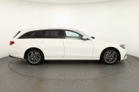 Mercedes-Benz E 300 E300de T AMG Line