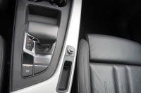Audi A4 40 TFSI Avant S line