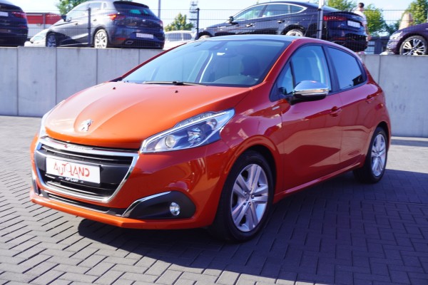 Peugeot 208 1.2 PT Style
