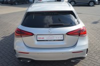 Mercedes-Benz A 200 A200 DCT AMG Line Multibeam MBUX Pano