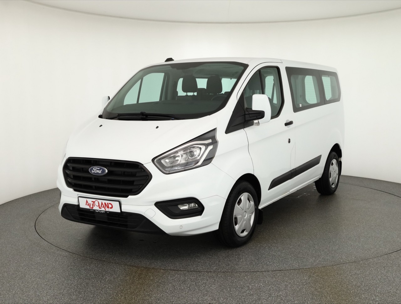 Ford Transit Custom L1 9-Sitzer