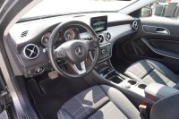 Mercedes-Benz GLA 180 Urban AT