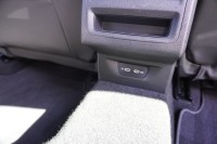 VW Golf VIII Variant eTSI DSG R-Line