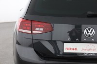 VW Passat Variant 1.5 TSI DSG Business