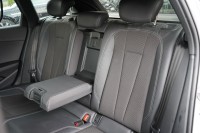 Audi A4 Avant 40 2.0 TFSI S line