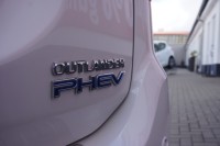 Mitsubishi Outlander 2.0Hybrid PHEV Top 4WD