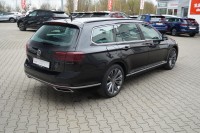 VW Passat Variant GTE