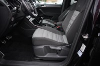 VW Touran 1.5 TSI Highline R-Line