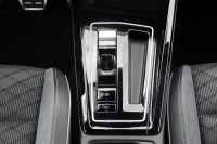 VW Golf VIII 1.5 eTSI R-Line