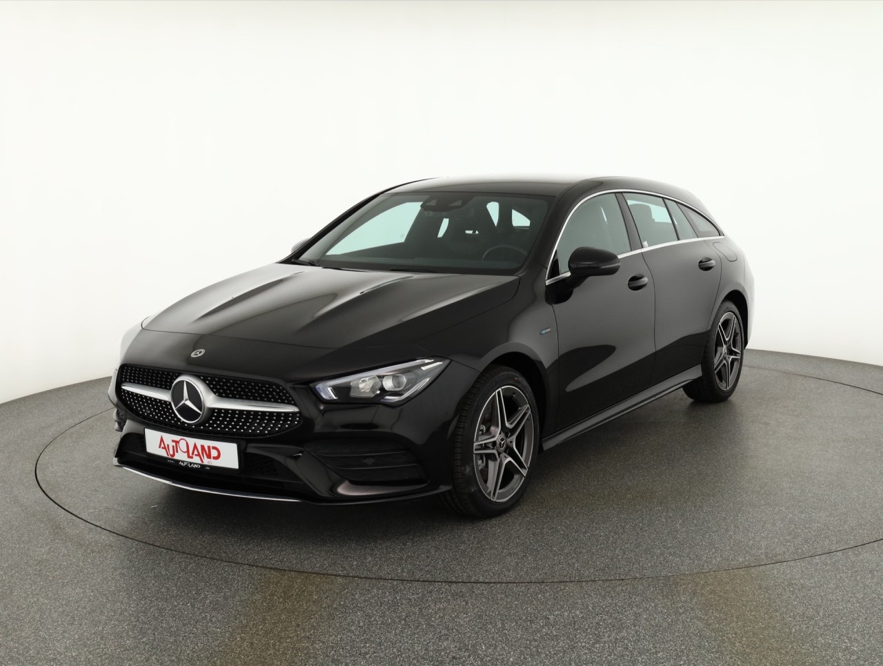 Mercedes-Benz CLA 250 Shooting Brake 250e AMG Line