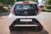 Toyota Aygo 1.0 x-play touch