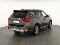Mitsubishi Outlander 2.4 PHEV 4WD