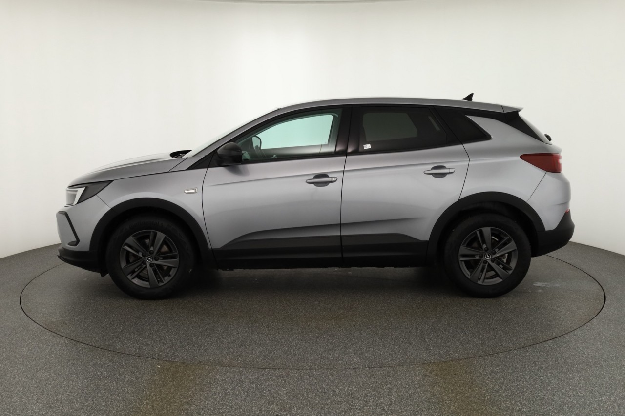Opel Grandland 1.2DI Turbo Aut.