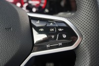 VW Golf VIII Variant 2.0 TDI R-Line DSG
