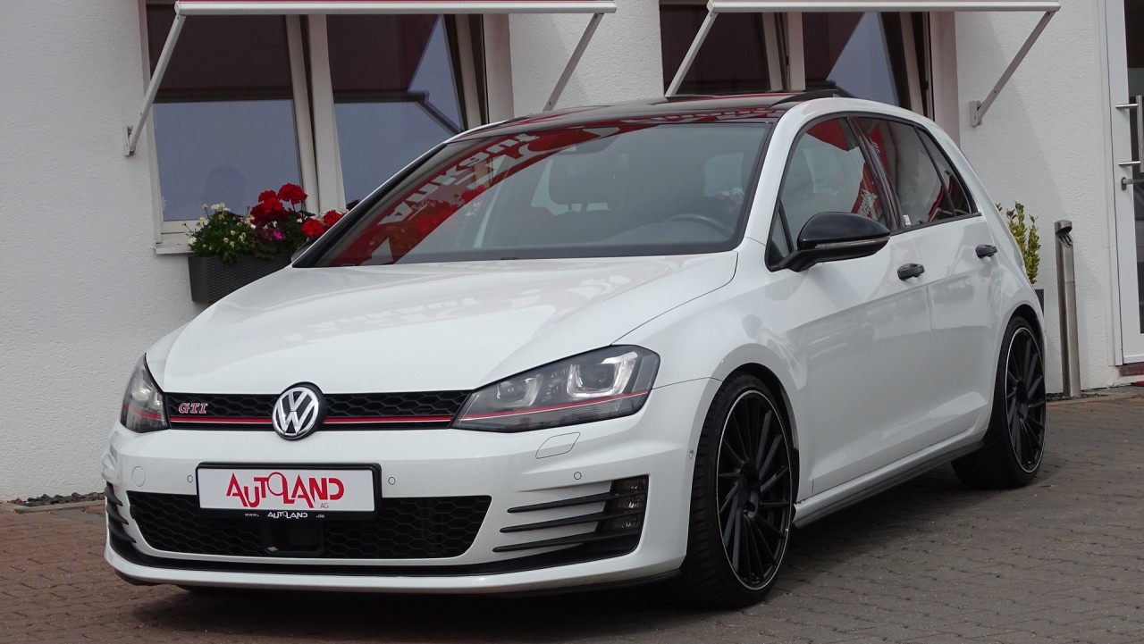 VW Golf VII 2.0 GTI