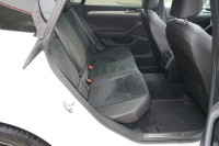 VW Arteon 2.0 R-Line