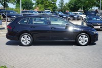 VW Golf VIII Variant 1.5 TSI Life