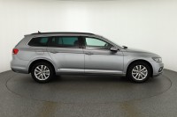 VW Passat Variant 1.5 TSI DSG Business