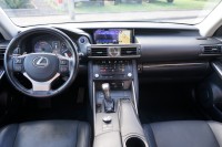 Lexus IS 300 300h Luxury Line