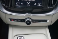 Volvo XC 60 XC60 T8 2.0 Hybrid Momentum AWD