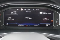 VW T-Roc 1.5 16V TSI Active Standhzg.