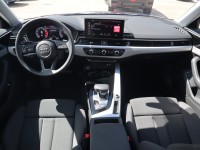 Audi A4 Avant 40 TFSI S line
